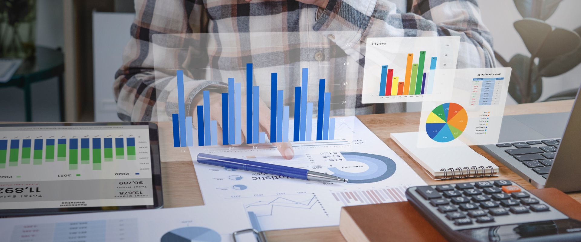 Power BI reports - Financial Service Provider